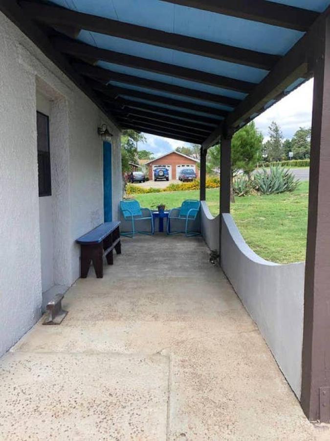El Viejo Adobe - Across From Sul Ross Campus Bed & Breakfast Alpine Exterior foto